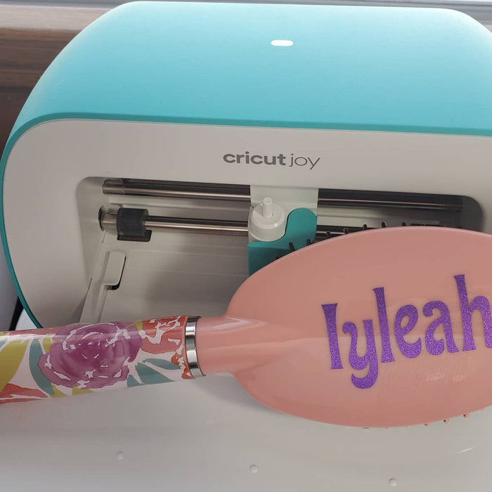 DIY Personalized Hair Brush Cricut Joy