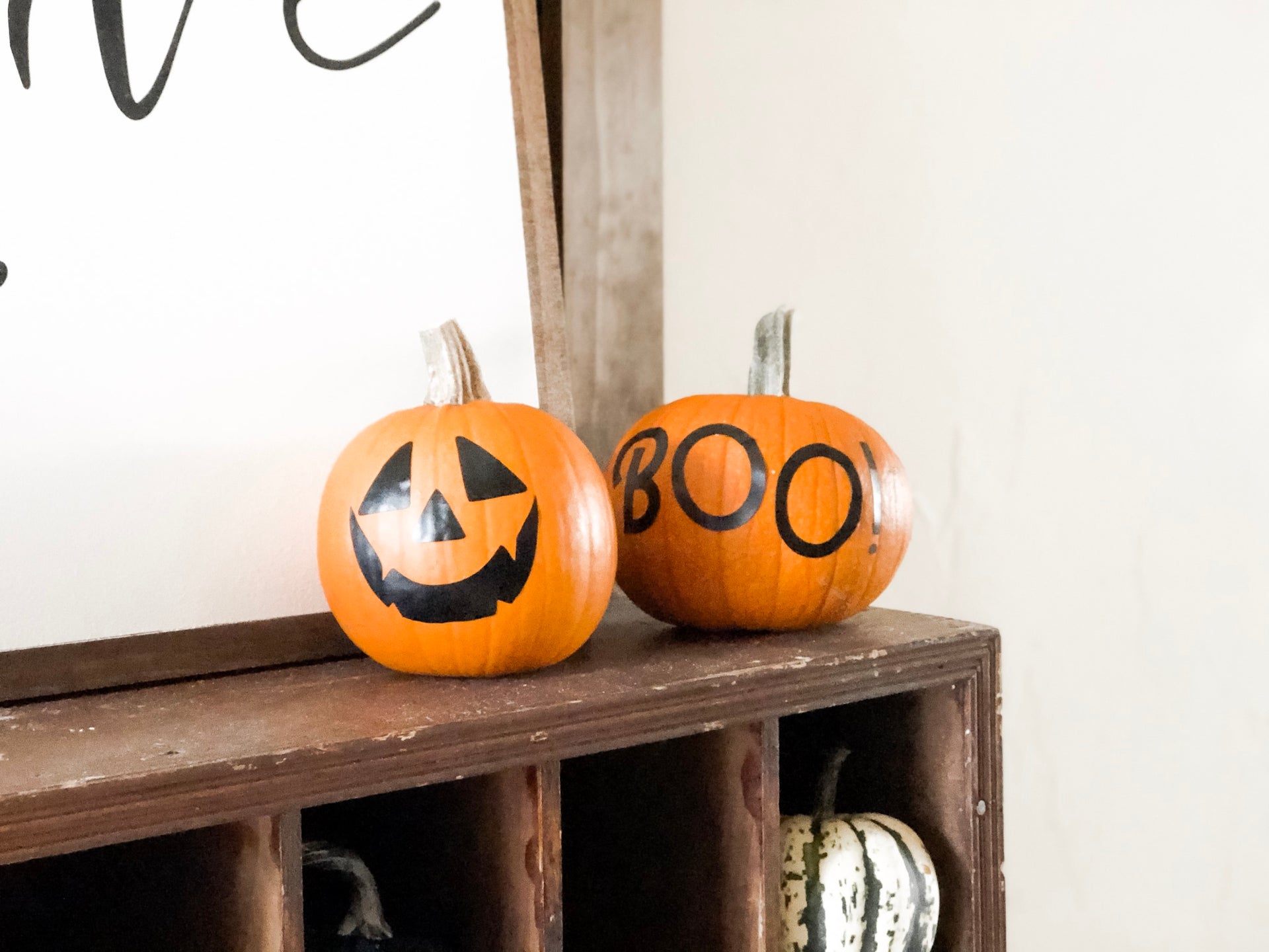 Vinyl Pumpkins with a Cricut