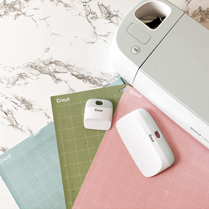 How to Clean Cricut Cutting Mats