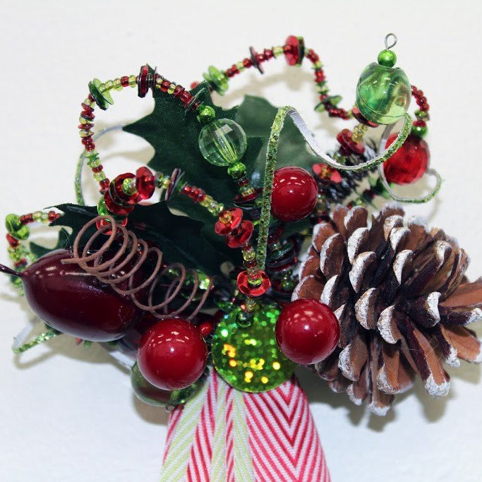 Take A Hike! Holiday Pine Cone Crafting.