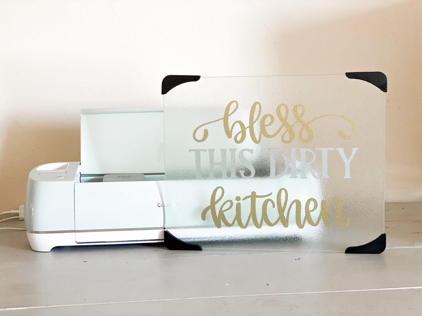 How to Make a Cricut Vinyl Decal for Cutting Board