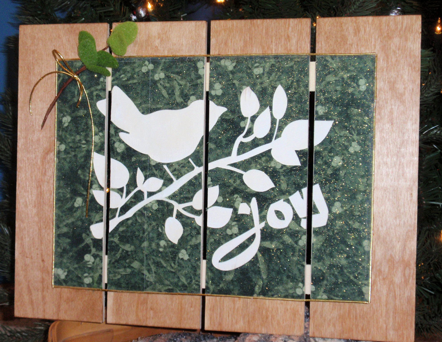 Cricut Christmas Pallet Project Inspiration