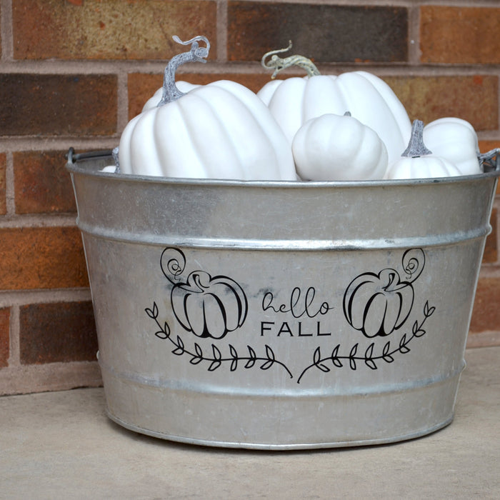DIY Outdoor Fall Decor with Cricut Vinyl