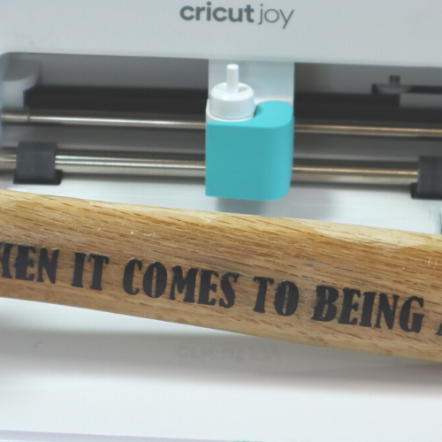 How to Personalize Hammer with a Cricut Vinyl Stencil