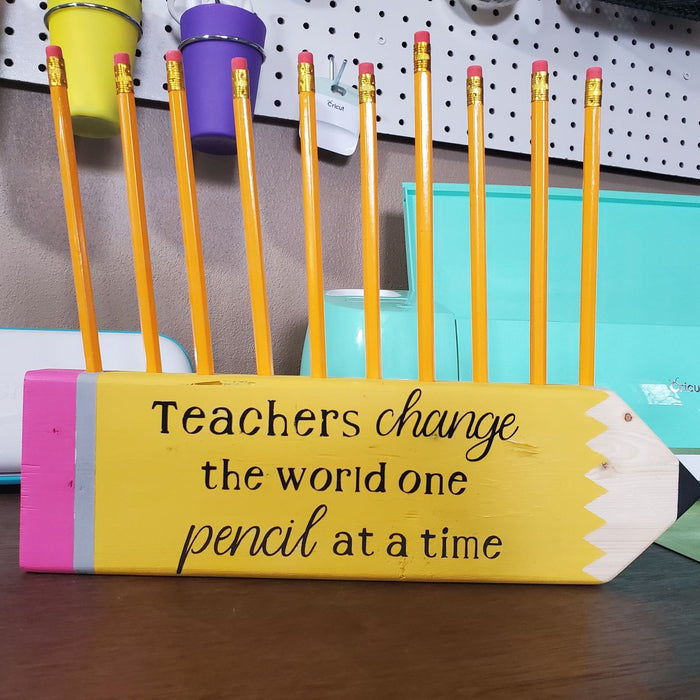 Pencil Holder using Cricut Vinyl Stencil
