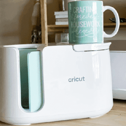 Decorating Bottles, Mugs and Koozies with a Cricut