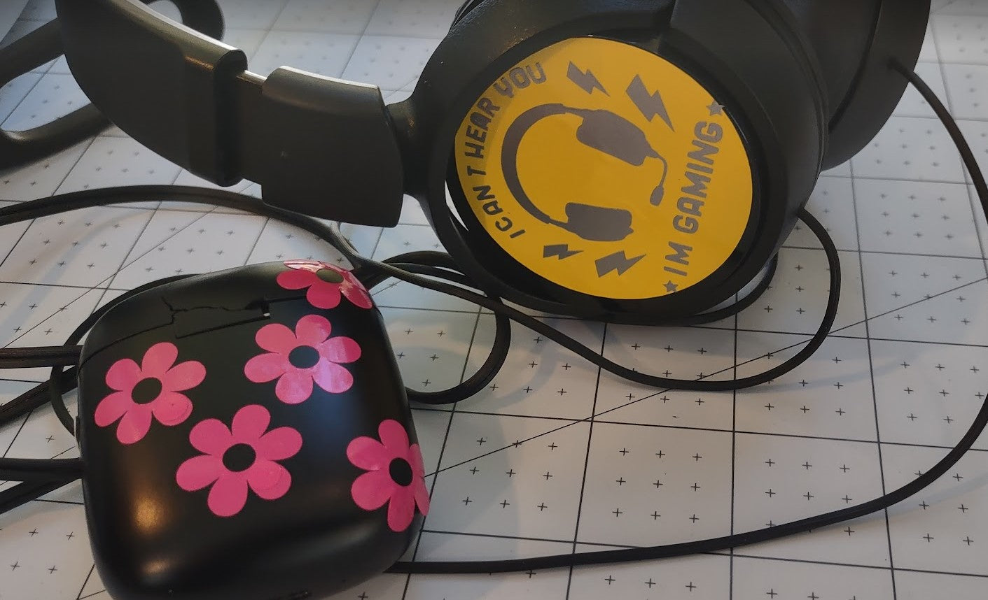 Personalized Teen Gift Headphones and Air Pods Case with Cricut Maker Machine