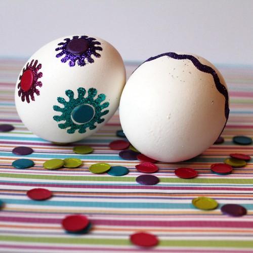 All That Glitters! Double Sided Adhesive Glittered Easter Egg Sucess!