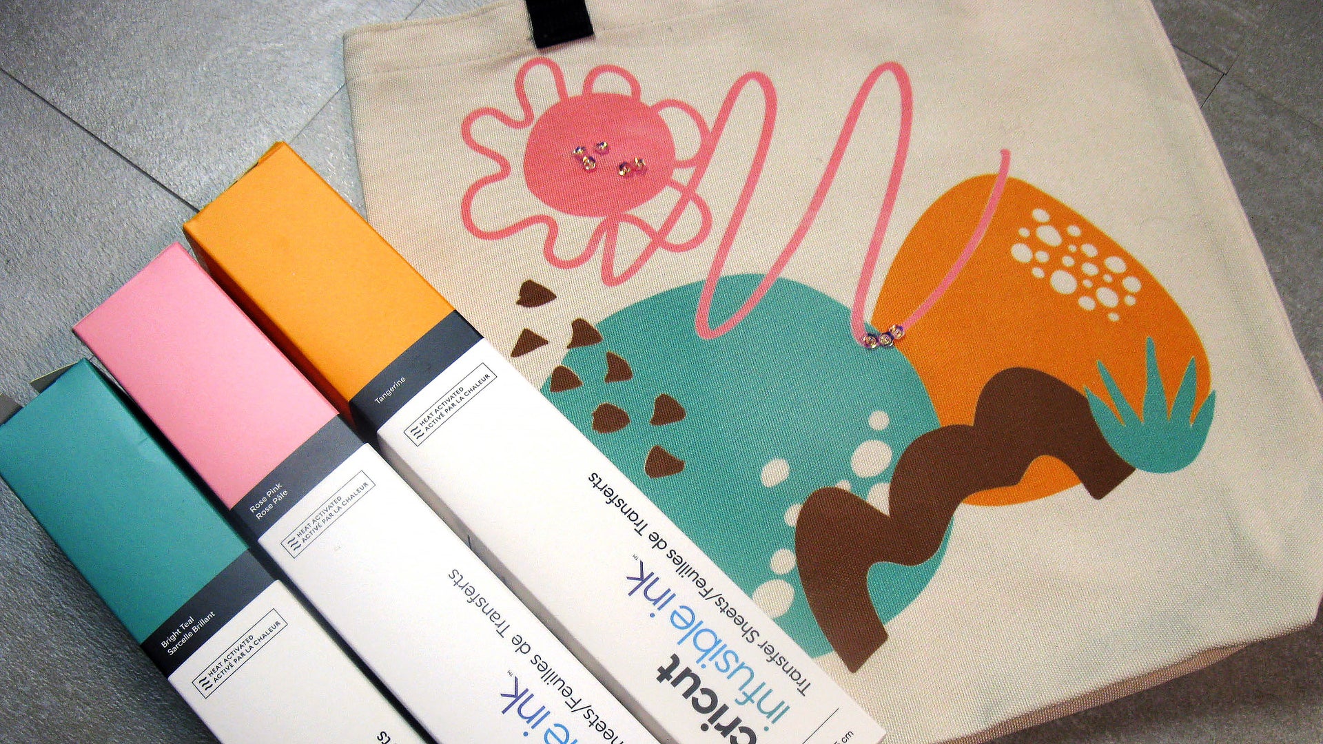 Working with Multiple Colors of Cricut Infusible Ink: Art Tote Bag