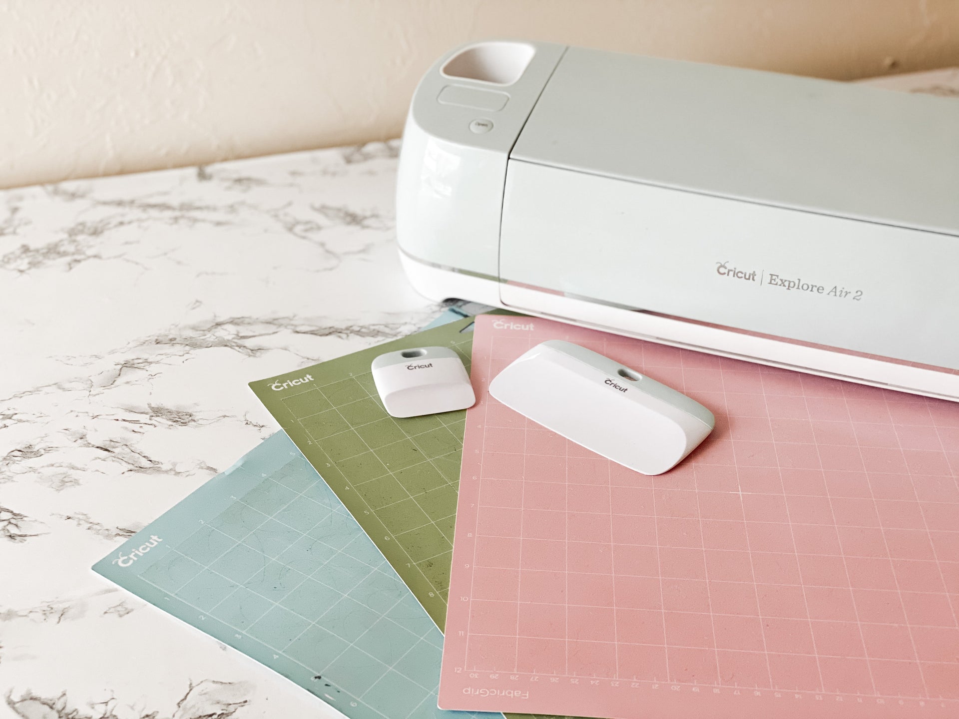 What Cricut Cutting Mat Should I Use?