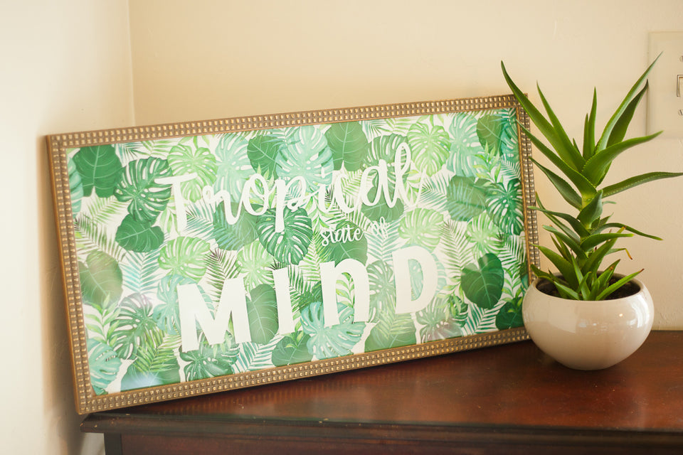 Inspiration for DIY Wall Decor for Small Apartment or Dorm Room