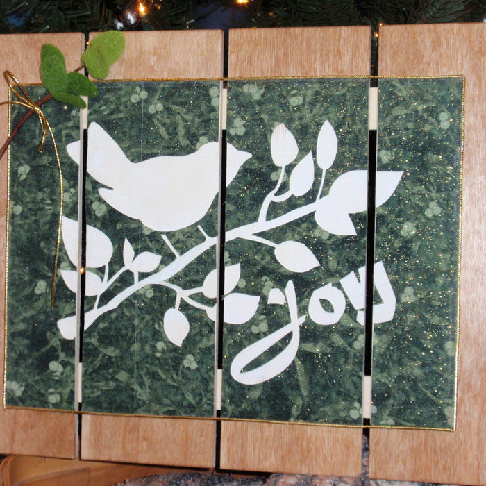 Cricut Christmas Pallet Project Inspiration