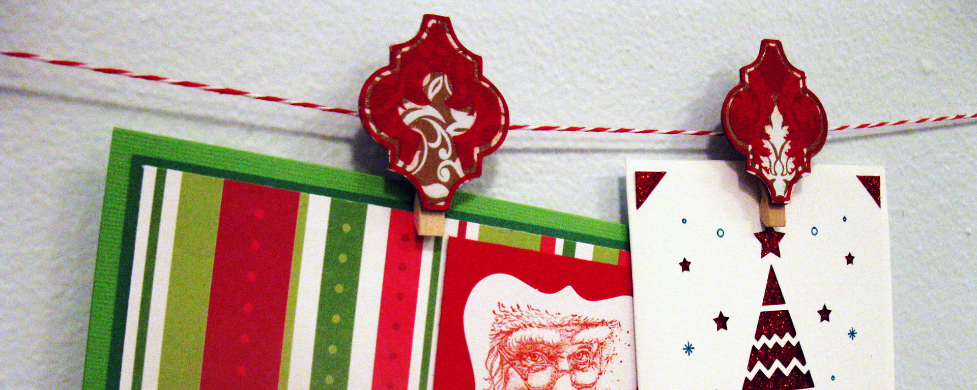 Clothespin Christmas Card Holder Using Cricut