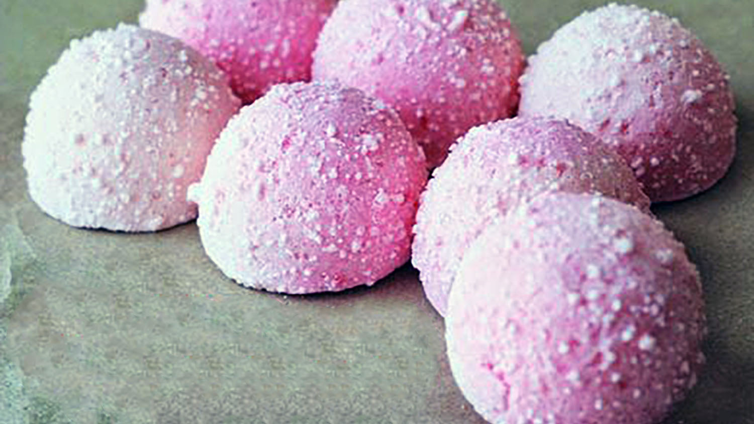 DIY Bath Bombs – Great Gift For Mother’s Day!