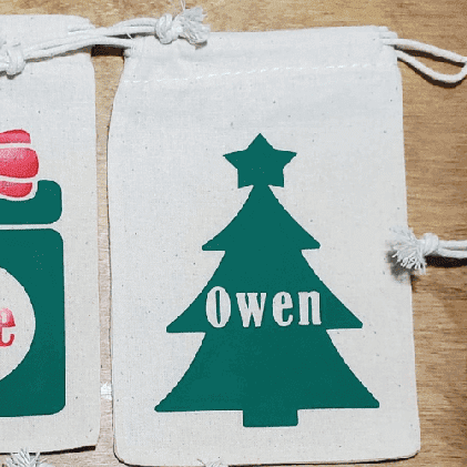 Christmas Tic Tac Toe Bags with Cricut and Easy Press