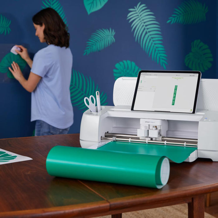 Cricut Smart Vinyl Removable 12 ft - Red
