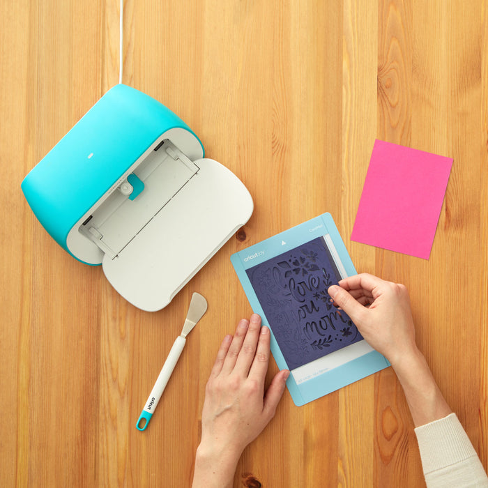 Cricut 3-Piece School Craft Tool Set with Weeder, Spatula & Scraper