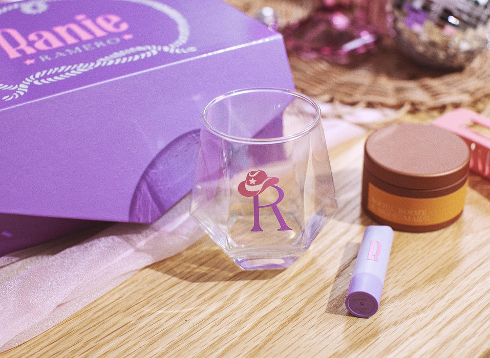 Cricut Premium Vinyl Rolls and Transfer Tape Bundle, Lover, 6 Count