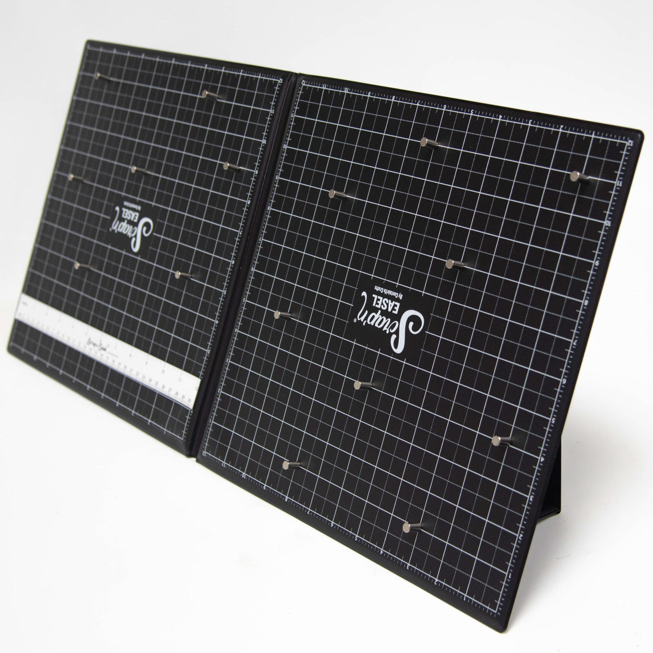 Scrap 'N Easel Magnetic Scrapbook Grid Ergonomic Surface - SPLIT CORNER